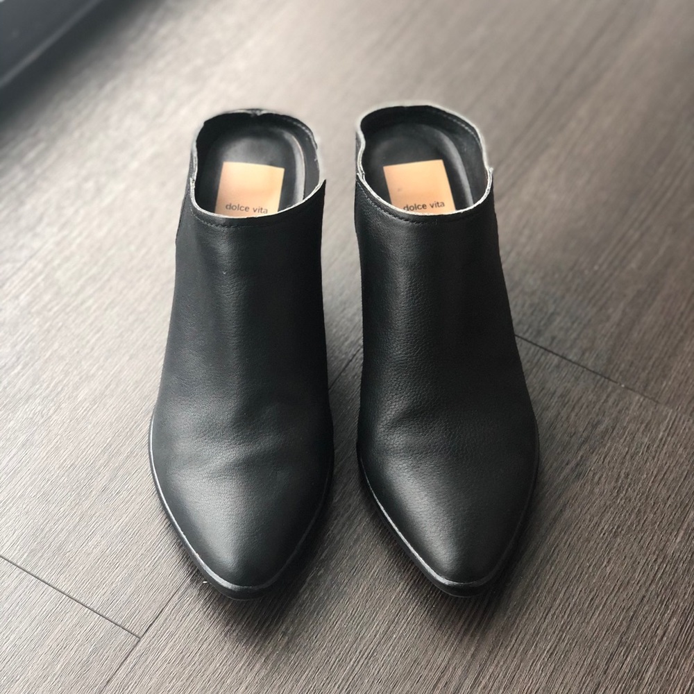 Dolce Vita Black Mules - Great Condition!